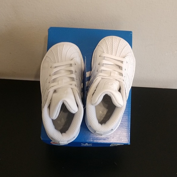 🛑Sold White HT Adidas, Little Kids, NWT, Sz 7 - Picture 5 of 8